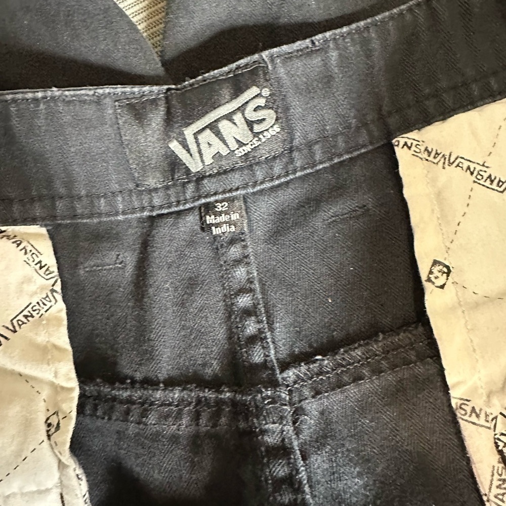 VANS Men’s Twill Shorts, Size 32 - Picture 5 of 5